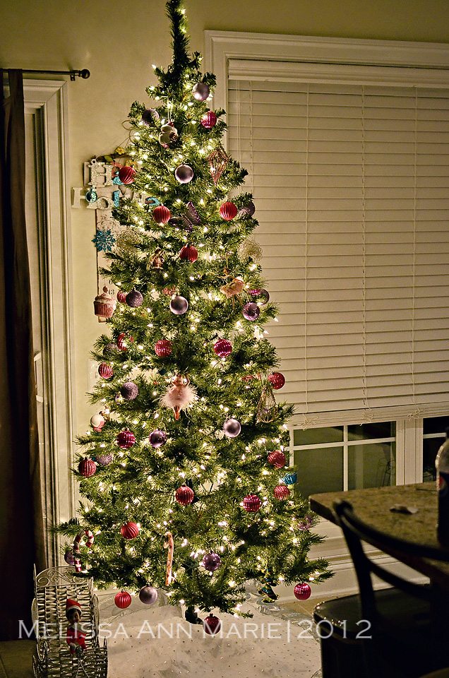 The girls' tree in the kitchen